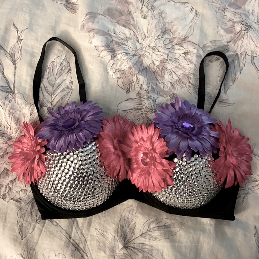 38D Crystals & Flowers Bra